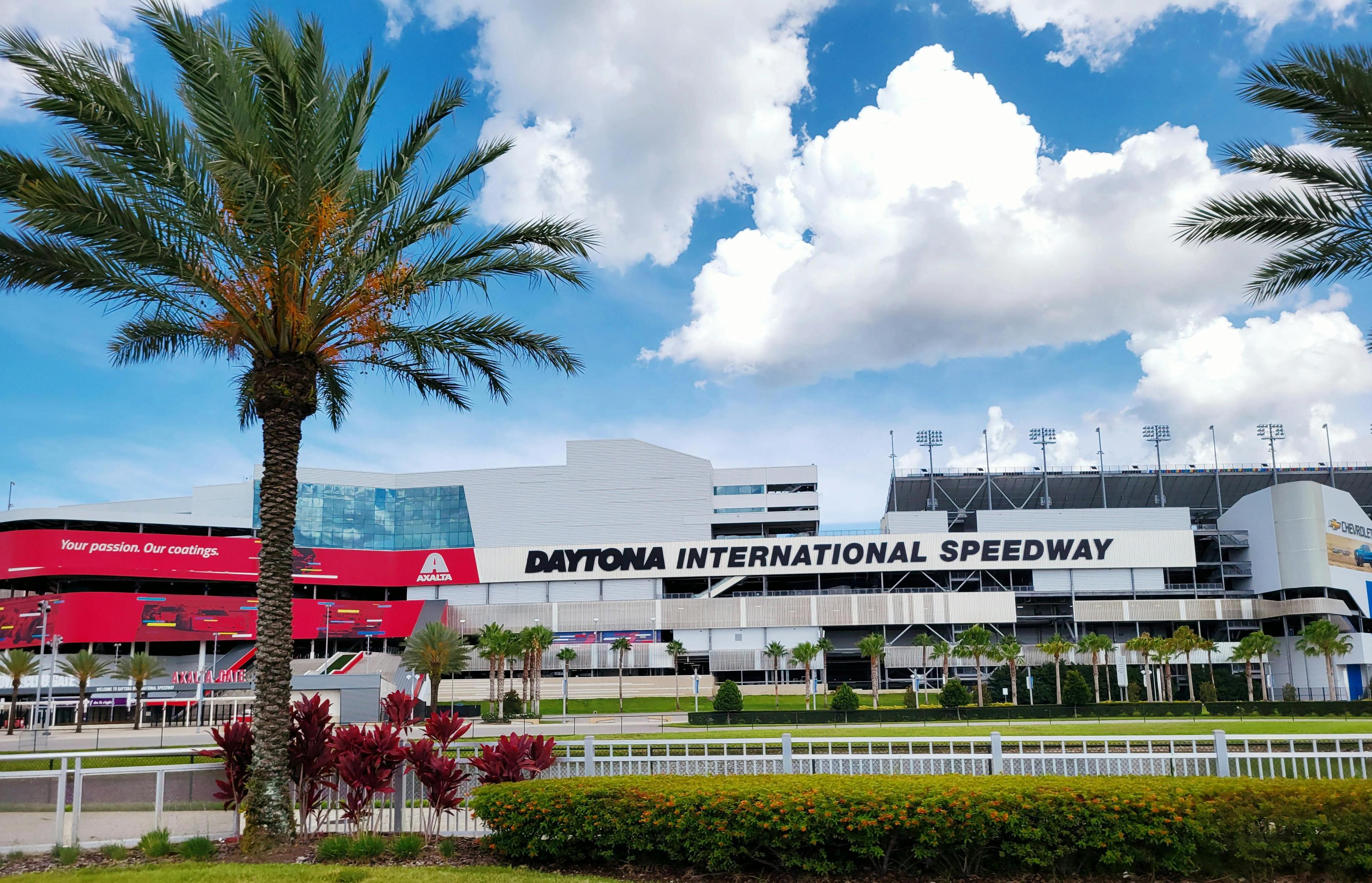 Daytona Race Week Lands FluidLogic® Athletes in the Winner’s Circle 